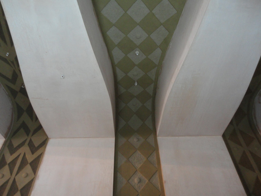 Carved clay walls and ceiling, Nando's restaurant in West Bromwich