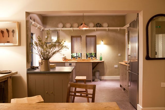 Image of Smooth clay top coat, Prince's Arts & Crafts House, Ideal Home Show 2012