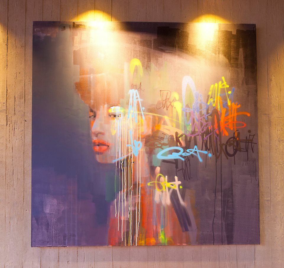 Board-marked shuttering clay finish, Nando's restaurant in Telford