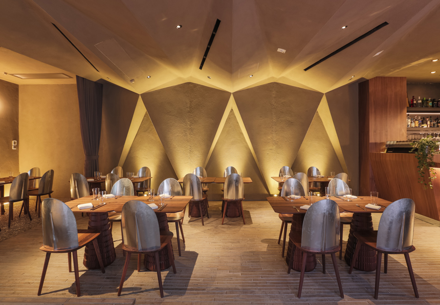 Mercedes me Store in Hong Kong, project completed in March 2018